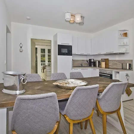 Mit Balkon, Kamin Und Sauna - Ferienresidenz Zwei Bodden 2-9 Apartmán *