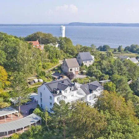 Mit Balkon, Kamin Und Sauna - Ferienresidenz Zwei Bodden 2-9 * Lietzow